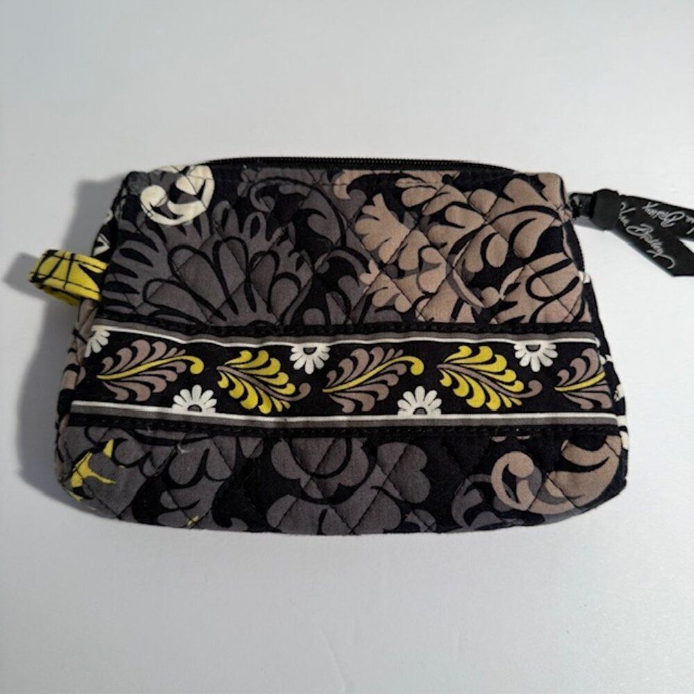 Vera Bradley Vinyl Lined Small Makeup Pouch with Zipper Closure Top
